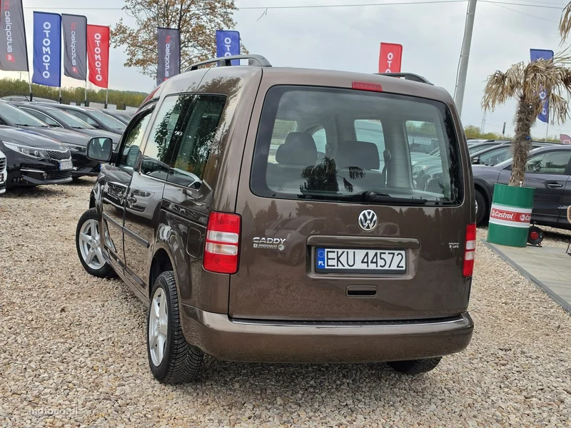 Volkswagen Caddy III 12