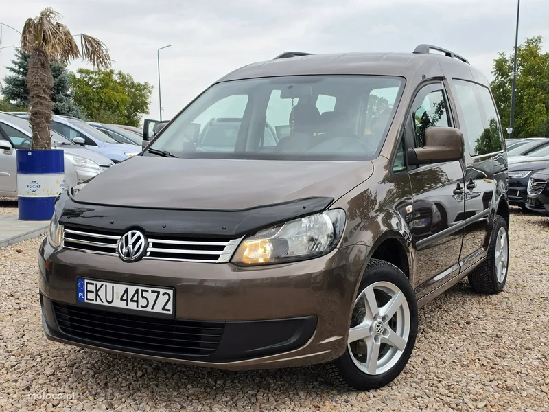 Volkswagen Caddy III 19