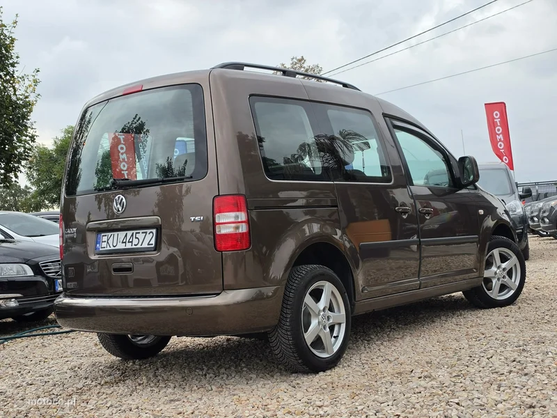 Volkswagen Caddy III 26
