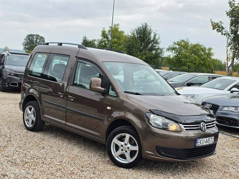 Volkswagen Caddy III 6