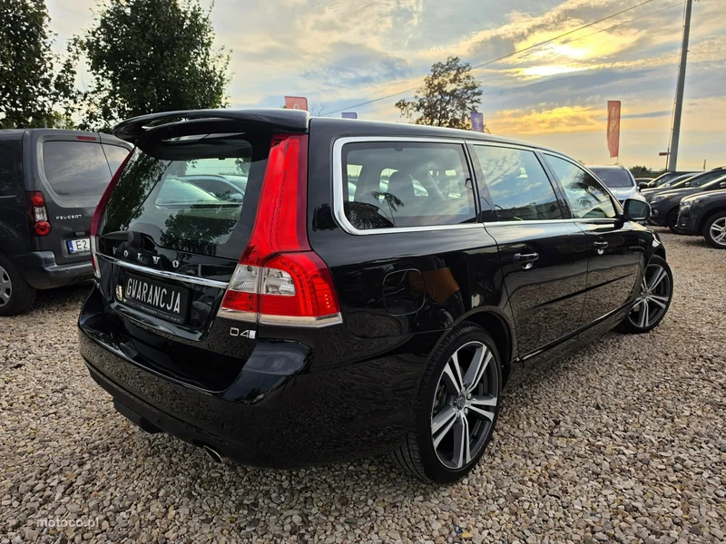 Volvo V70 19