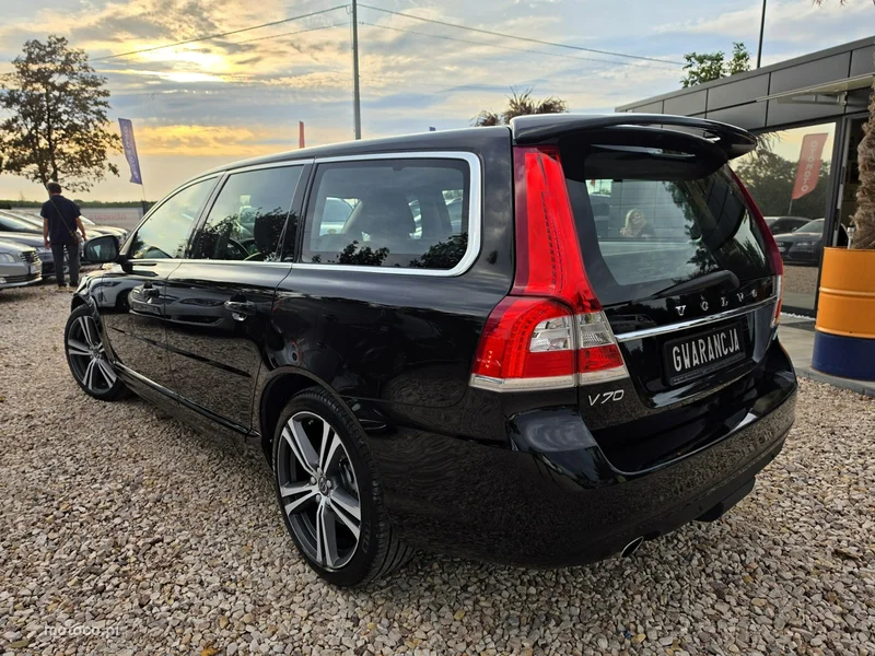 Volvo V70 8