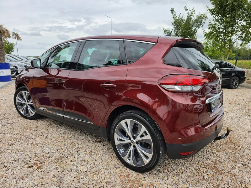 Renault Scenic IV 9