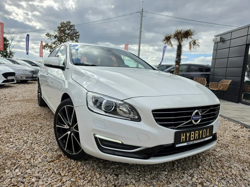 Volvo V60 2