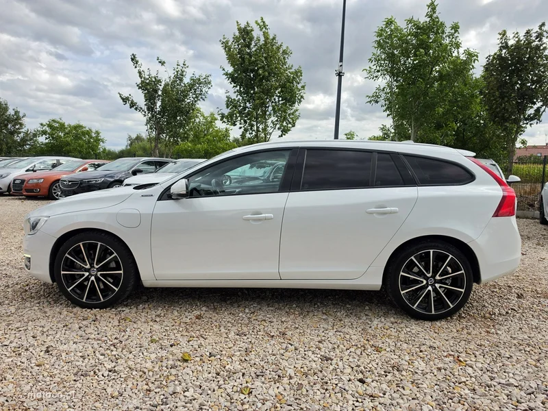 Volvo V60 12
