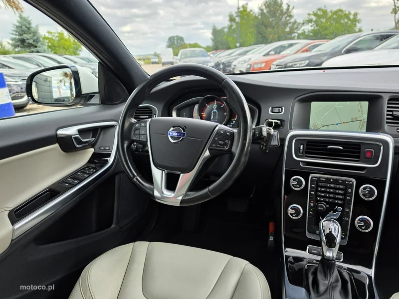 Volvo V60 35