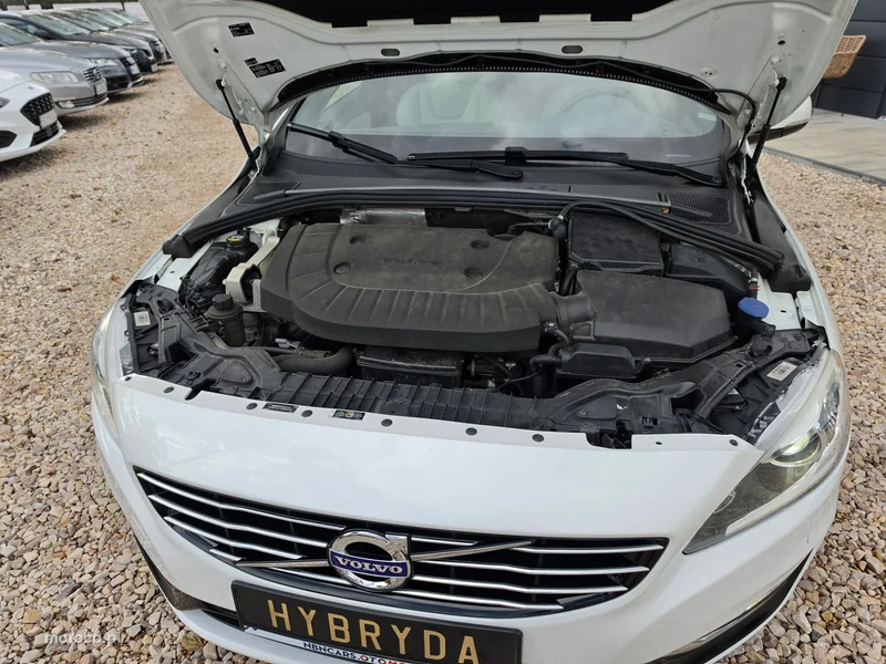 Volvo V60 40
