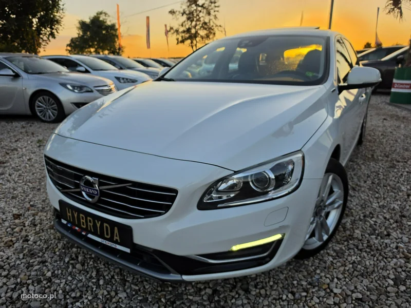 Volvo V60 13