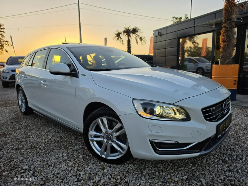 Volvo V60 5