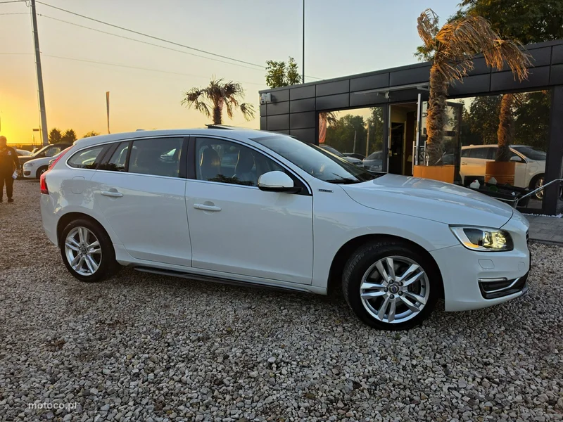 Volvo V60 7