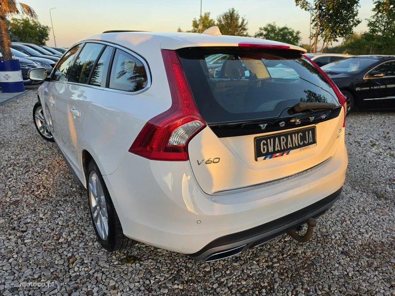 Volvo V60 8
