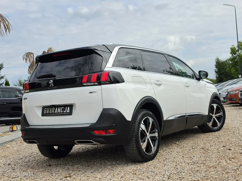 Peugeot 5008 14
