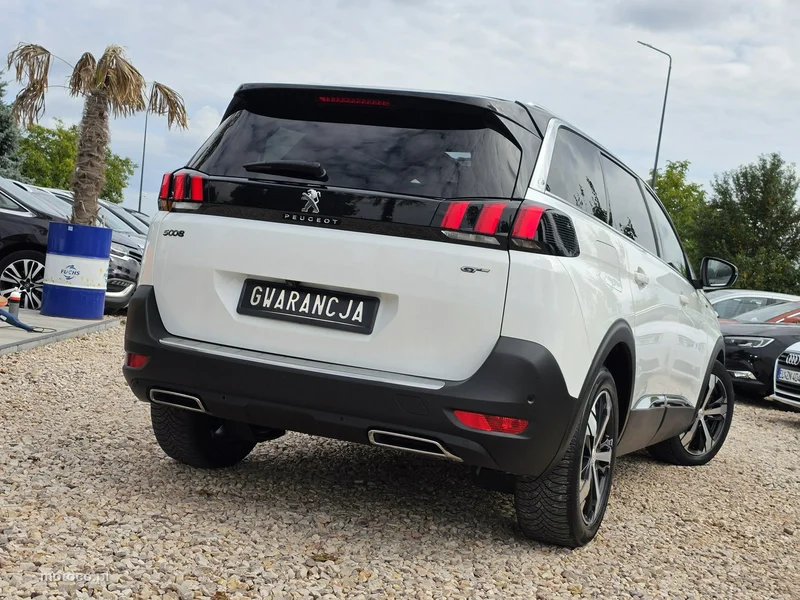 Peugeot 5008 15