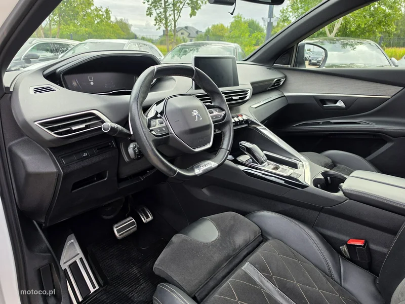 Peugeot 5008 17