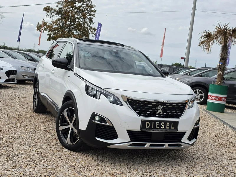 Peugeot 5008 4