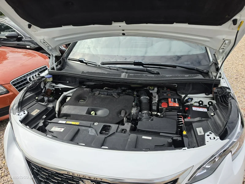 Peugeot 5008 38