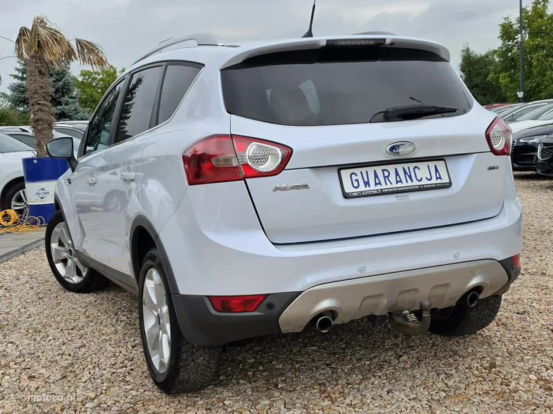 Ford Kuga I 12