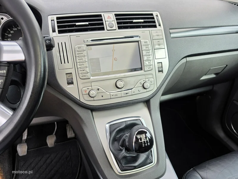 Ford Kuga I 38