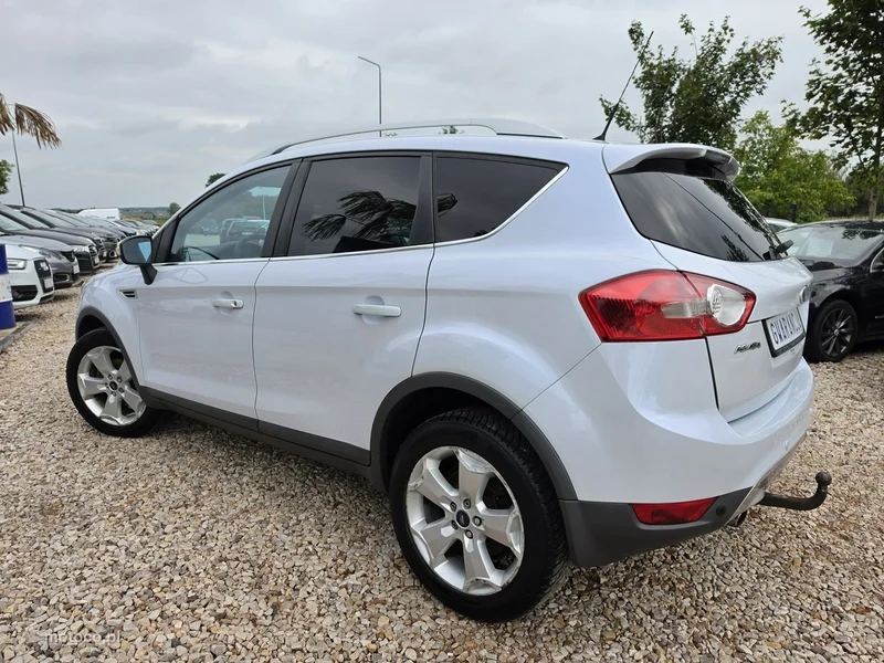 Ford Kuga I 9