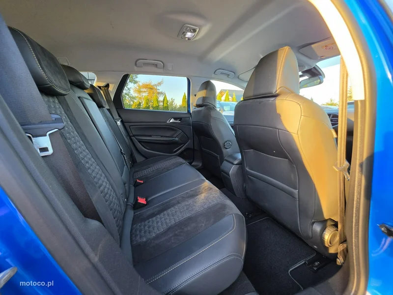 Peugeot 308 40