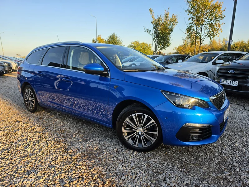 Peugeot 308 5
