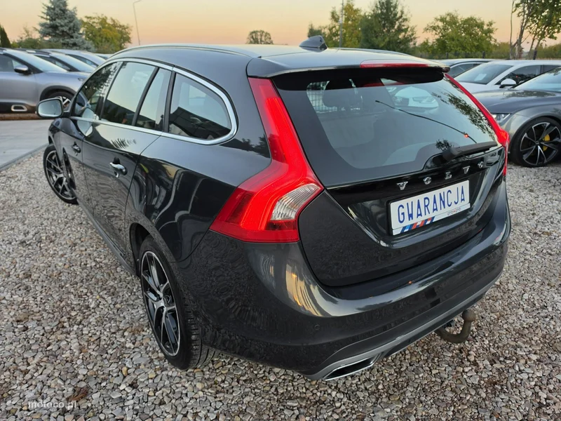 Volvo V60 13