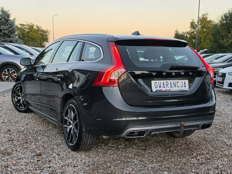 Volvo V60 17
