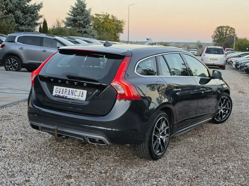 Volvo V60 22
