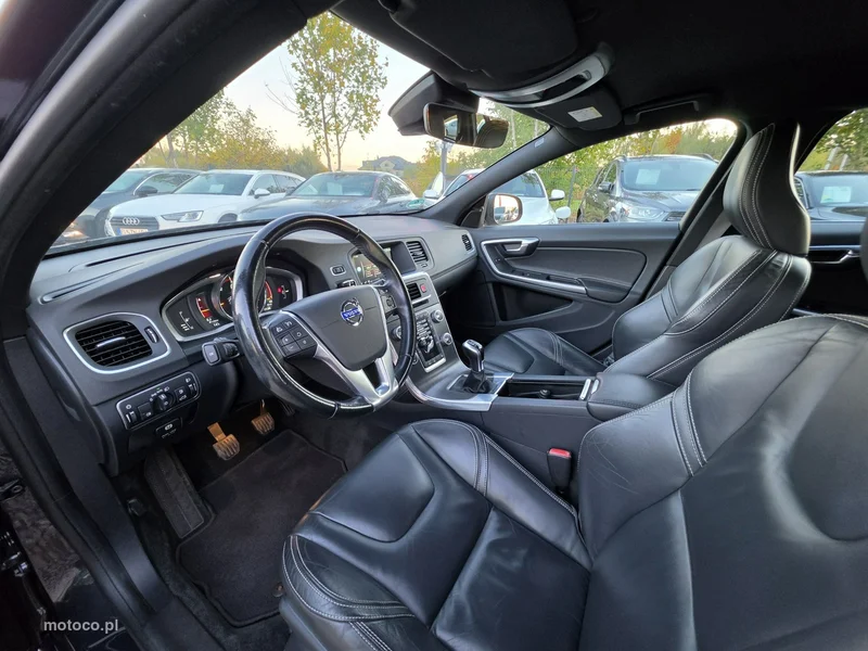 Volvo V60 26