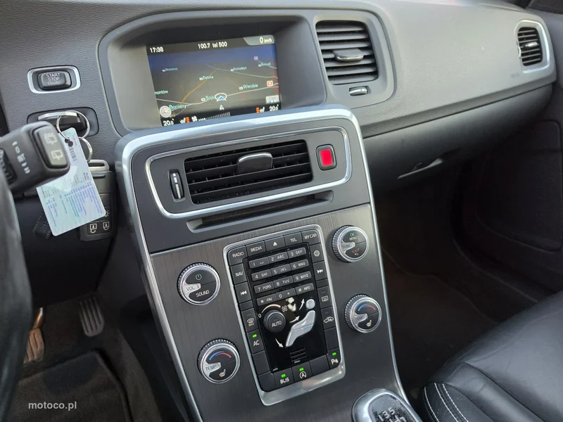 Volvo V60 36