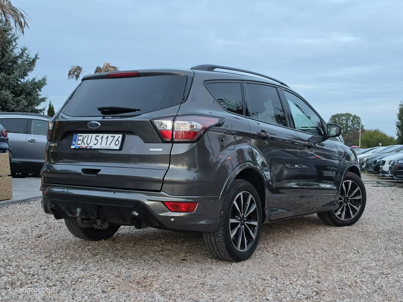 Ford Kuga II 17