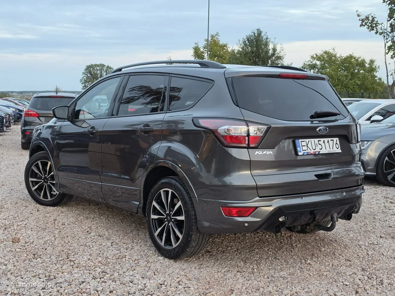 Ford Kuga II 23