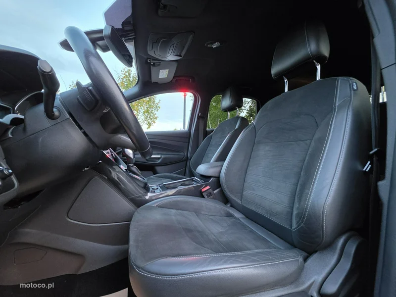 Ford Kuga II 27