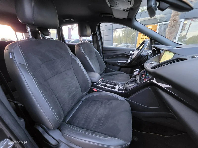 Ford Kuga II 30