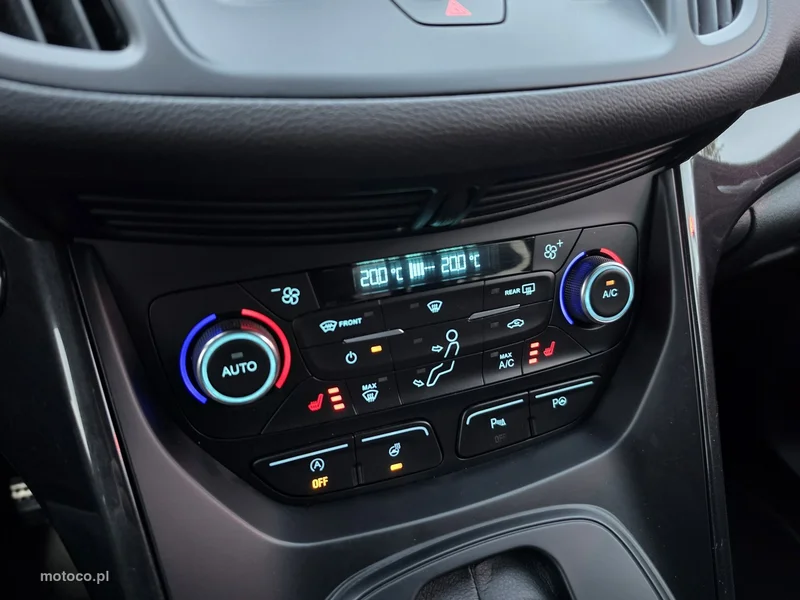 Ford Kuga II 37
