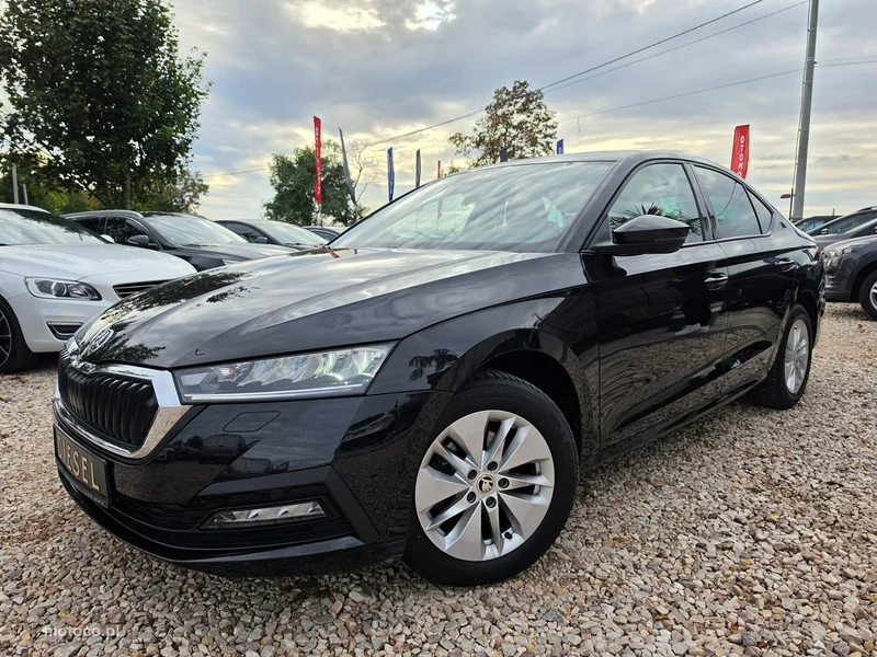 Skoda Octavia IV 17