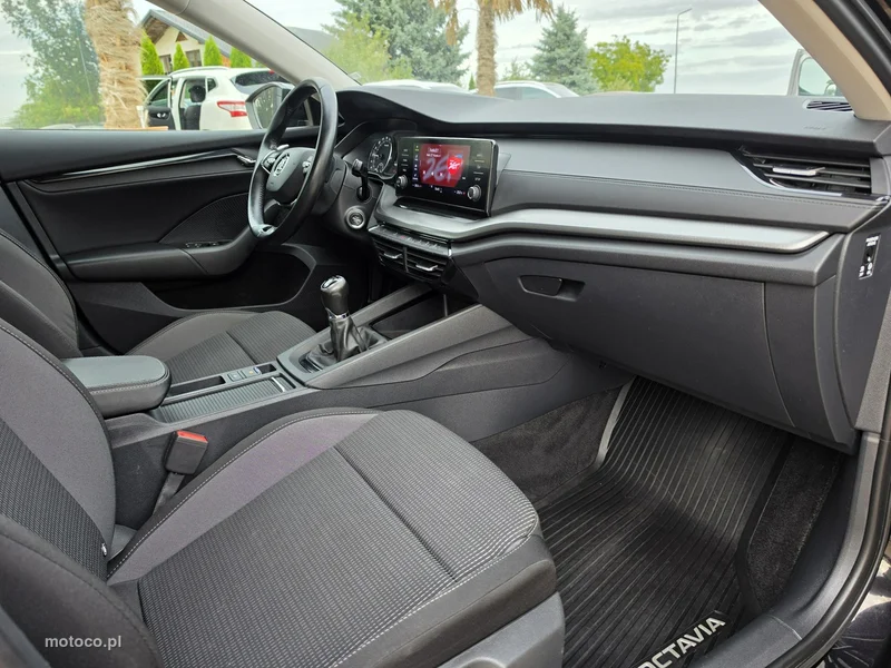 Skoda Octavia IV 34