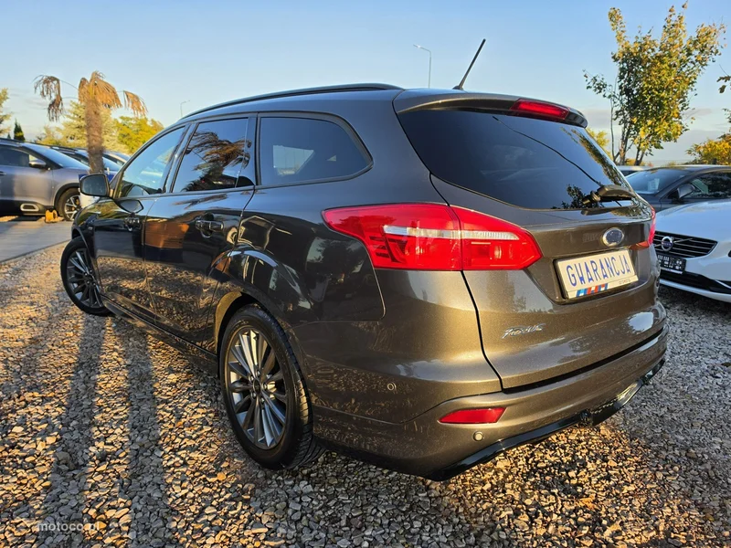 Ford Focus IV 16