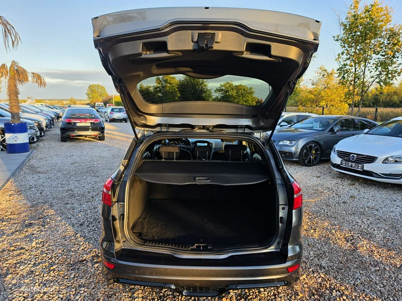 Ford Focus IV 39