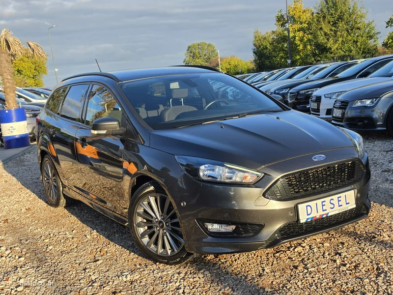 Ford Focus IV 5