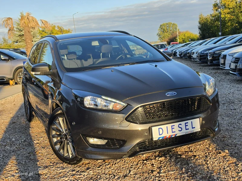 Ford Focus IV 8