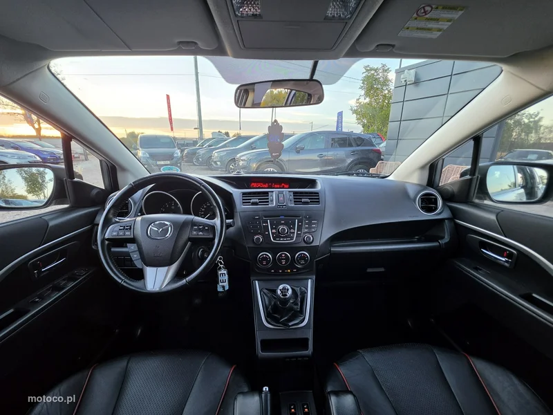 Mazda 5 36