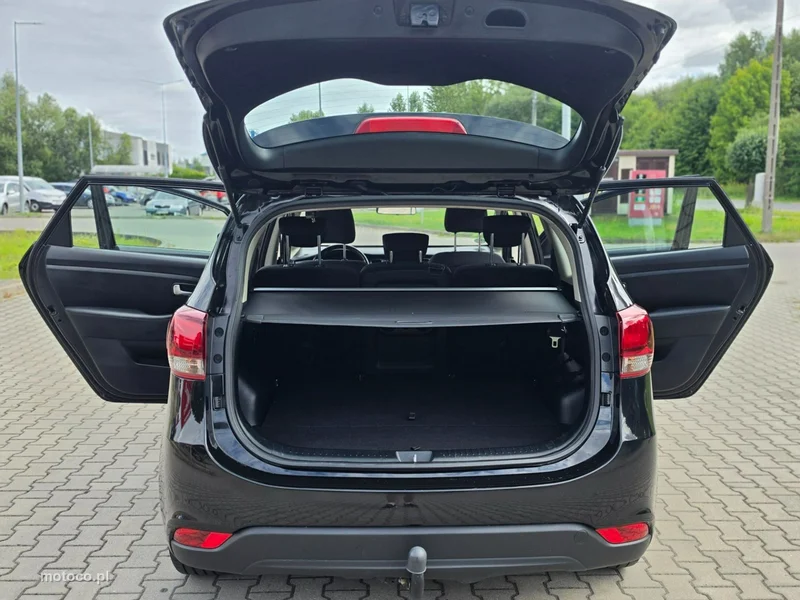Kia Carens 13