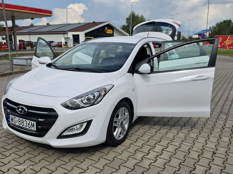 Hyundai i30 11