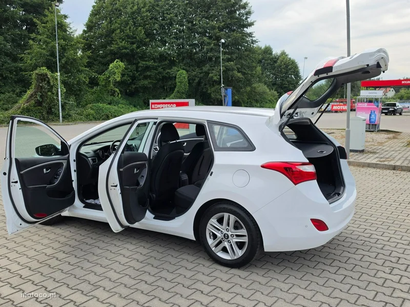 Hyundai i30 14