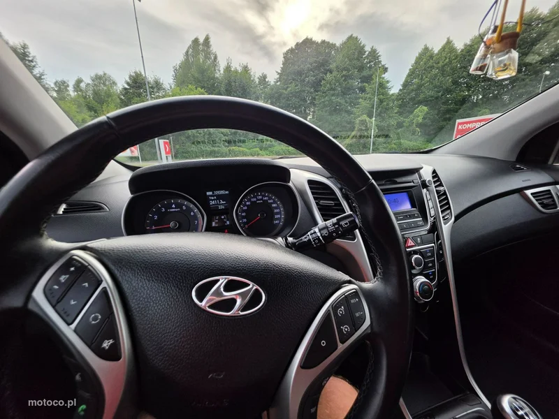 Hyundai i30 20