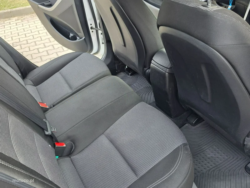 Hyundai i30 25