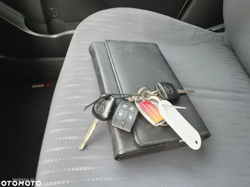 Toyota Yaris XP90 21