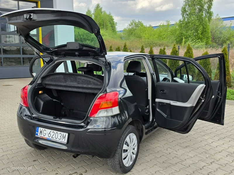 Toyota Yaris XP90 11
