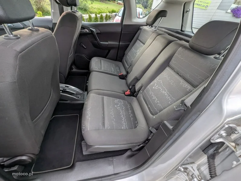Opel Meriva B 12